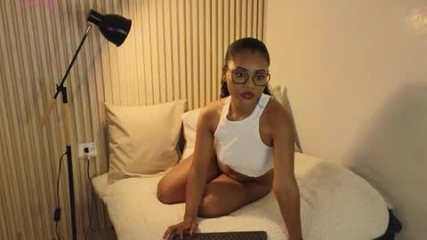 New account follow me online show from February 25, 8:29 pm