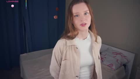 Luna online show from November 24, 6:32 pm