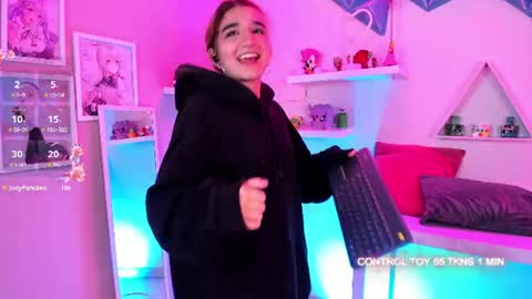 vanillafairy_ online show from June 11, 12:32 am