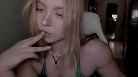 Vanilla online show from September 18, 12:04 pm