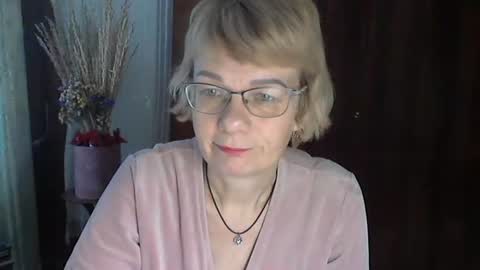 Vanillaxcreamy online show from January 29, 11:20 am