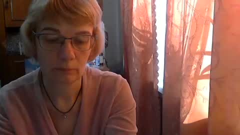 Vanillaxcreamy online show from February 20, 12:36 pm