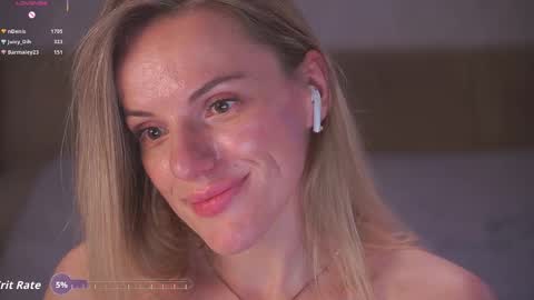 Sophie online show from March 9, 2:26 am