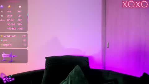 Megan Rosse online show from March 27, 8:59 am