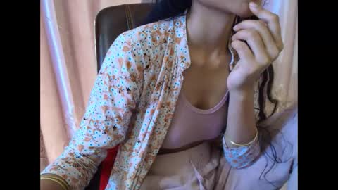 Snapshot of varotibang chatting on October 19, 3:41 am Ritu online show from October 19, 3:41 am