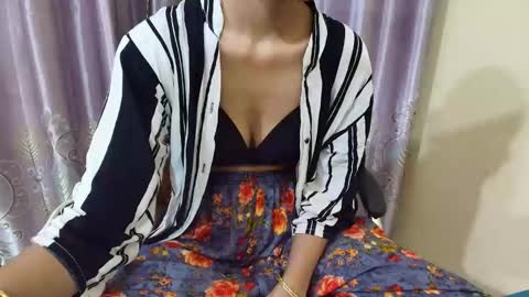 Snapshot of varotibang chatting on September 15, 6:59 pm Ritu online show from September 15, 6:59 pm