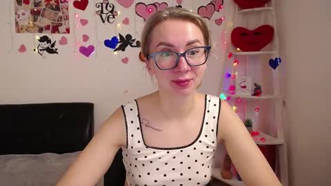 Snapshot of vasilisasii chatting on February 5, 6:24 am Vasilisa online show from February 5, 6:24 am