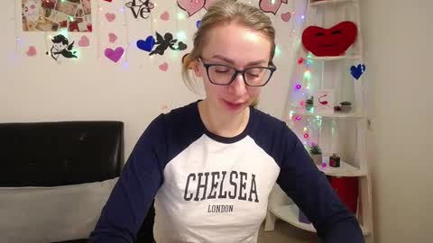 Snapshot of vasilisasii chatting on March 1, 9:18 am Vasilisa online show from March 1, 9:18 am