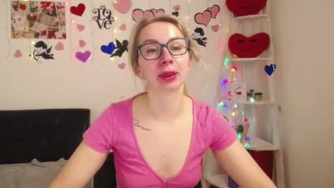 Snapshot of vasilisasii chatting on February 21, 6:07 am Vasilisa online show from February 21, 6:07 am