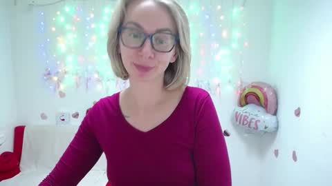 Snapshot of vasilisasii chatting on September 8, 2:38 pm Vasilisa online show from September 8, 2:38 pm