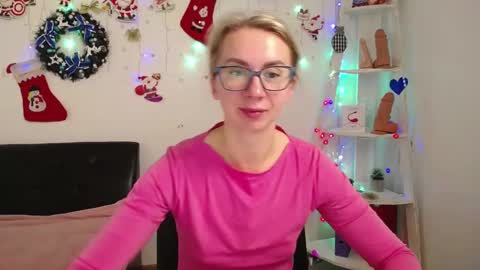 Snapshot of vasilisasii chatting on December 30, 6:31 am Vasilisa online show from December 30, 6:31 am