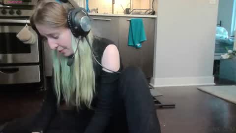 Vawnie Voulphie online show from September 22, 9:24 pm