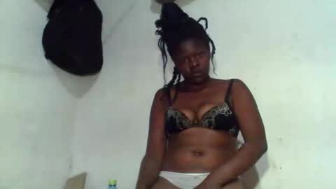 vayanah317 online show from October 3, 9:42 pm