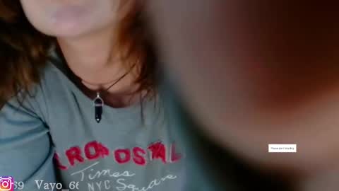 Snapshot of vayolett_dakotta chatting on January 19, 9:34 pm Vayolett online show from January 19, 9:34 pm
