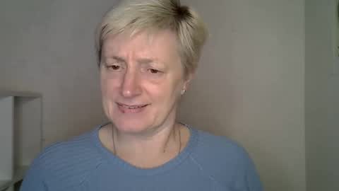 vea_motty online show from November 29, 7:34 am