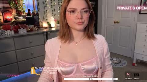 vegas_romance online show from February 1, 2:10 am