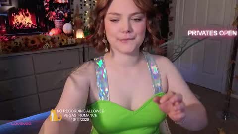 vegas_romance online show from October 12, 1:30 am