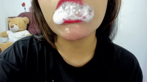 Snapshot of veky_saliva01 chatting on January 2, 6:12 pm camila online show from January 2, 6:12 pm