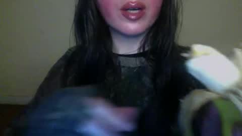 velira_ online show from November 21, 6:26 am