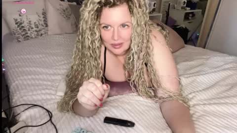 vellinka online show from October 7, 6:18 am