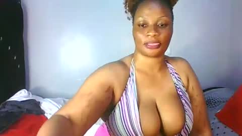 velour_eclipse online show from January 8, 10:36 pm