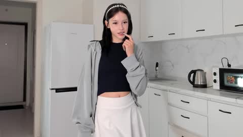 Amelia online show from September 12, 5:52 am