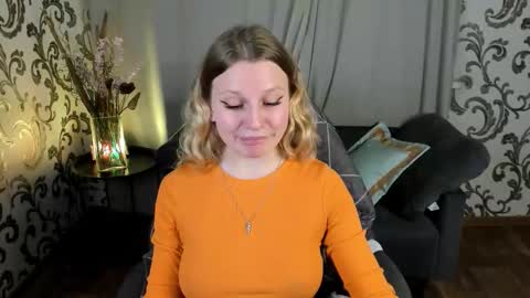 Snapshot of velvet_peach_ chatting on October 21, 12:20 pm velvet_peach_ online show from October 21, 12:20 pm