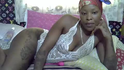 velvet online show from September 28, 12:10 pm