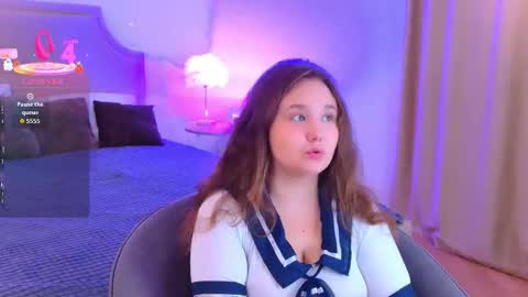 velvetvixencute online show from September 15, 5:27 am