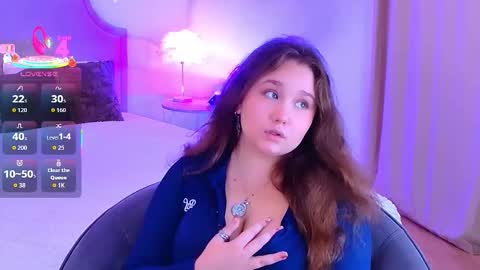 velvetvixencute online show from September 22, 5:50 am