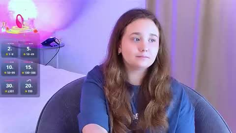 velvetvixencute online show from October 9, 5:44 am