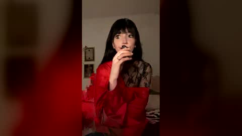 venom_goddess online show from May 10, 7:27 pm