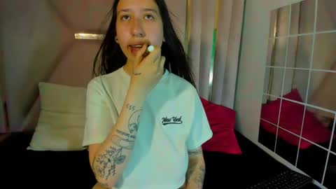 Snapshot of venurmorgan chatting on September 14, 5:00 pm venurmorgan online show from September 14, 5:00 pm