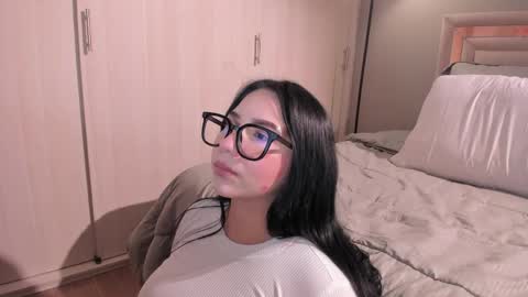 venus_reid online show from June 5, 4:27 am