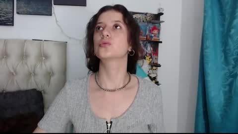 venusHelp me reach 100 like honey online show from February 23, 3:50 am