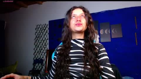 venusHelp me reach 100 like honey online show from October 20, 2:25 am