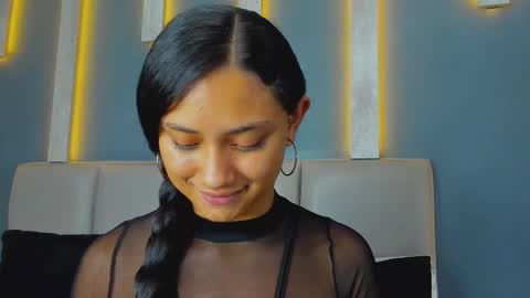 Venus Blazer  online show from September 20, 6:17 pm