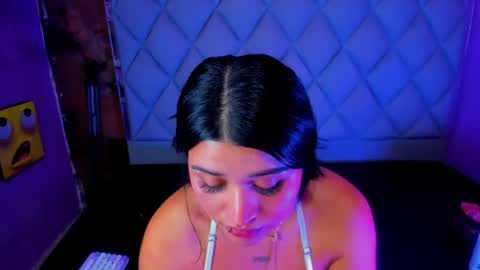 Snapshot of venusowen_ chatting on October 2, 3:39 pm Venusowen  online show from October 2, 3:39 pm