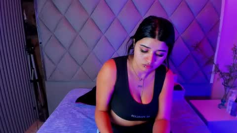 Snapshot of venusowen_ chatting on October 14, 12:30 pm Venusowen  online show from October 14, 12:30 pm