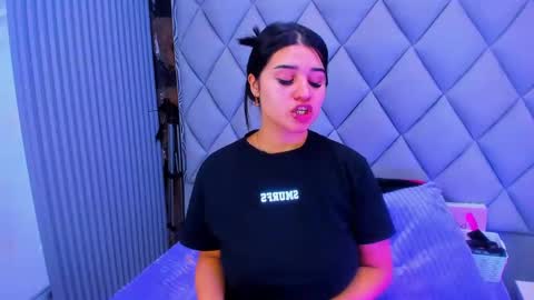 Snapshot of venusowen_ chatting on October 17, 1:25 pm Venusowen  online show from October 17, 1:25 pm