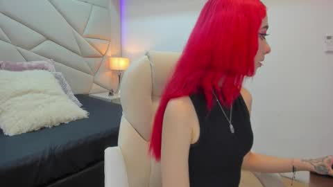 venusxneo online show from September 17, 7:56 pm