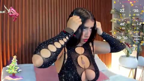 Nice to greet you my name is Vanessa  online show from December 17, 12:53 pm