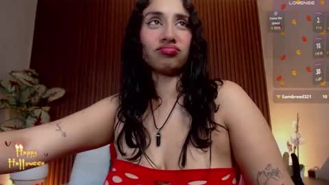 Snapshot of venuz_lee chatting on October 23, 1:50 pm Nice to greet you my name is Vanessa online show from October 23, 1:50 pm