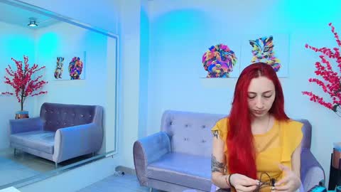 vermelha gremory1 online show from January 15, 11:43 am