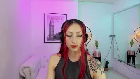 vermelha gremory1 online show from December 12, 7:48 pm