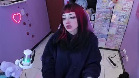     online show from October 26, 12:17 am