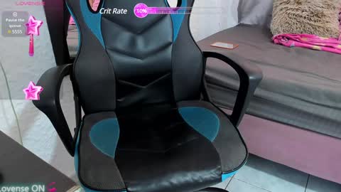 Veronica online show from January 22, 1:21 pm