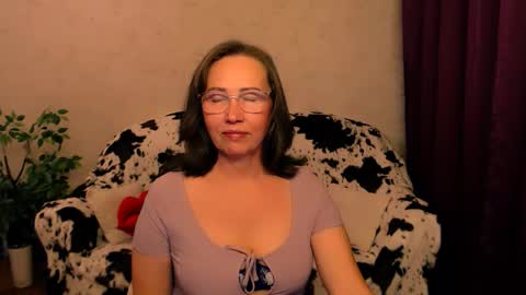 Veronica online show from October 14, 8:00 pm