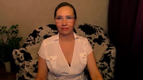 Veronica online show from October 13, 8:00 pm