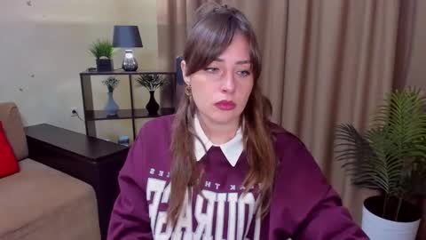 Snapshot of veronicafreman chatting on October 13, 9:34 am Veronica online show from October 13, 9:34 am